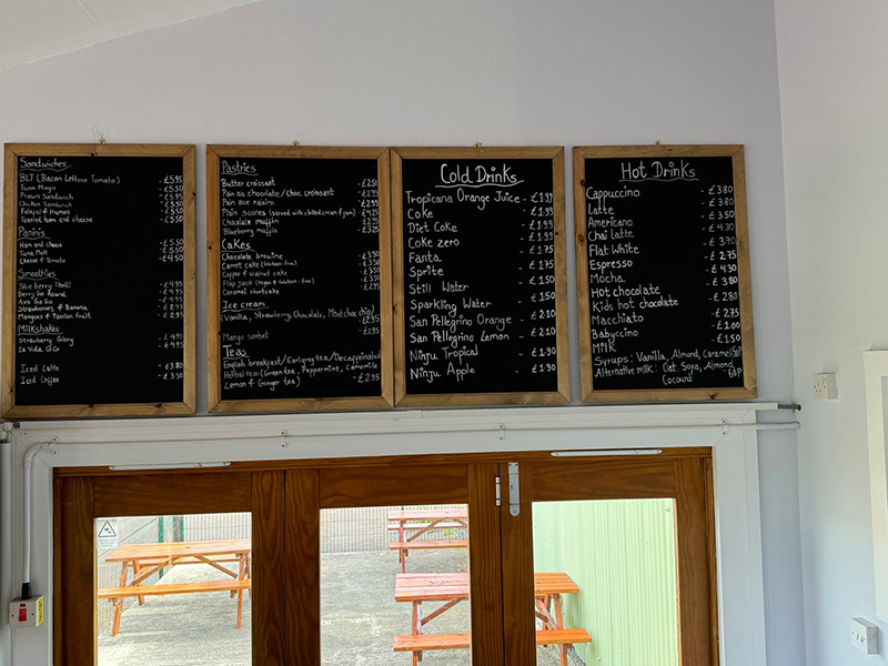 Hangar 9 Cafe